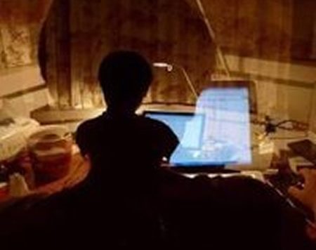 新媒体月入过万是不是骗局？