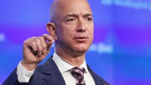 亚马逊促销日瘫痪 原因是：使用 Aurora 替换 Oracle