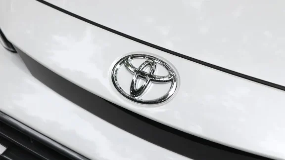 丰田所有日本工厂停工，因供应商遭网络攻击