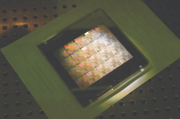 英伟达人工智能软件存在安全漏洞 可被操控泄露个人信息